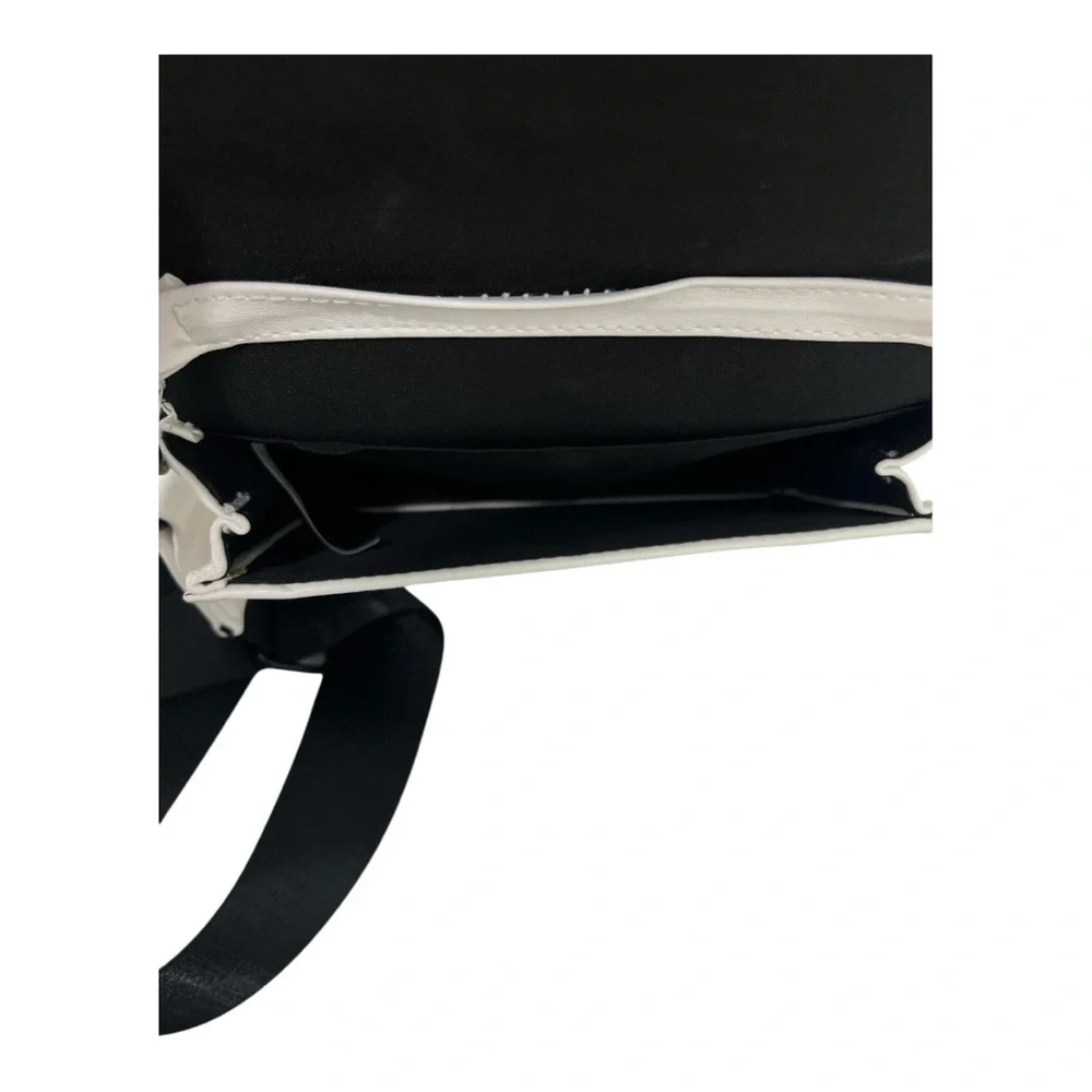 Elegant white Shoulder Bag - Picture 4 of 4